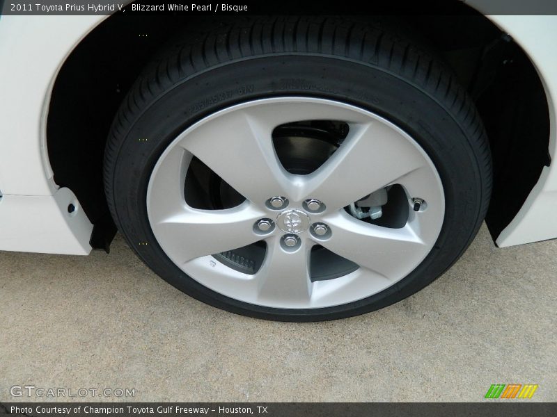 Blizzard White Pearl / Bisque 2011 Toyota Prius Hybrid V
