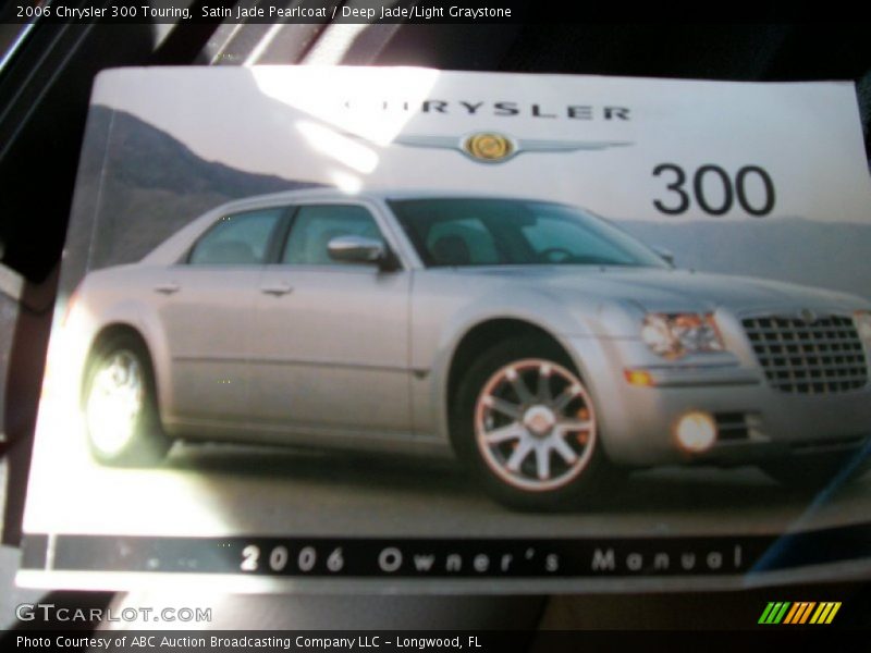 Satin Jade Pearlcoat / Deep Jade/Light Graystone 2006 Chrysler 300 Touring