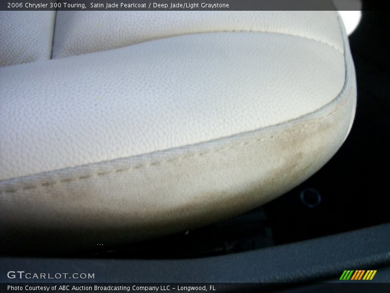 Satin Jade Pearlcoat / Deep Jade/Light Graystone 2006 Chrysler 300 Touring