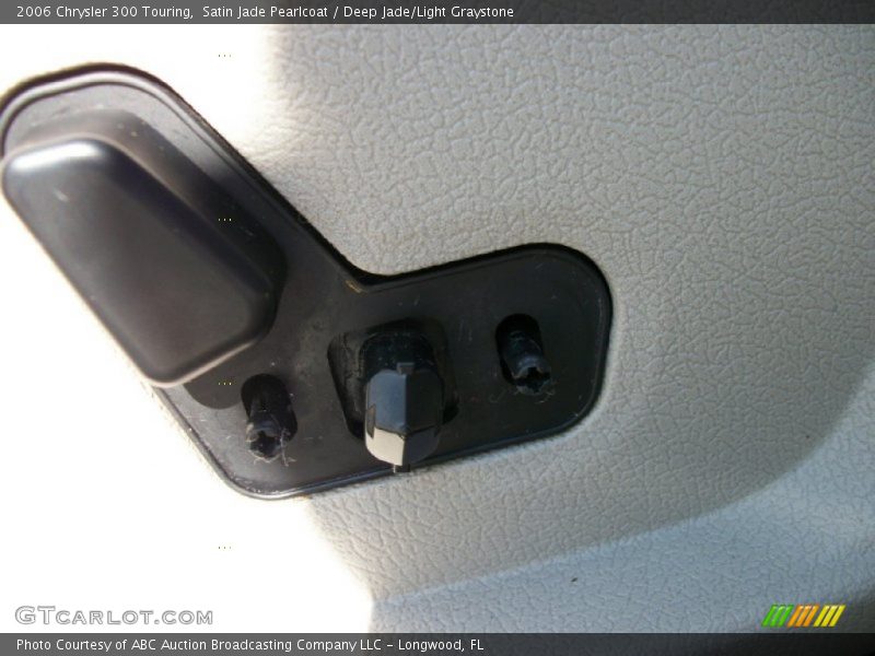 Satin Jade Pearlcoat / Deep Jade/Light Graystone 2006 Chrysler 300 Touring