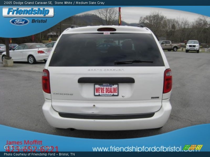 Stone White / Medium Slate Gray 2005 Dodge Grand Caravan SE