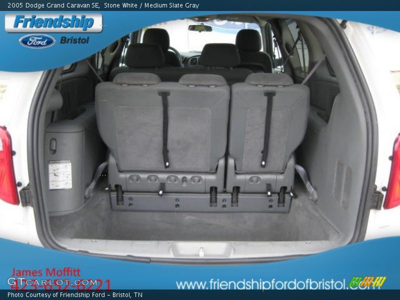 Stone White / Medium Slate Gray 2005 Dodge Grand Caravan SE