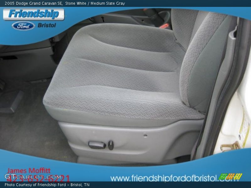 Stone White / Medium Slate Gray 2005 Dodge Grand Caravan SE