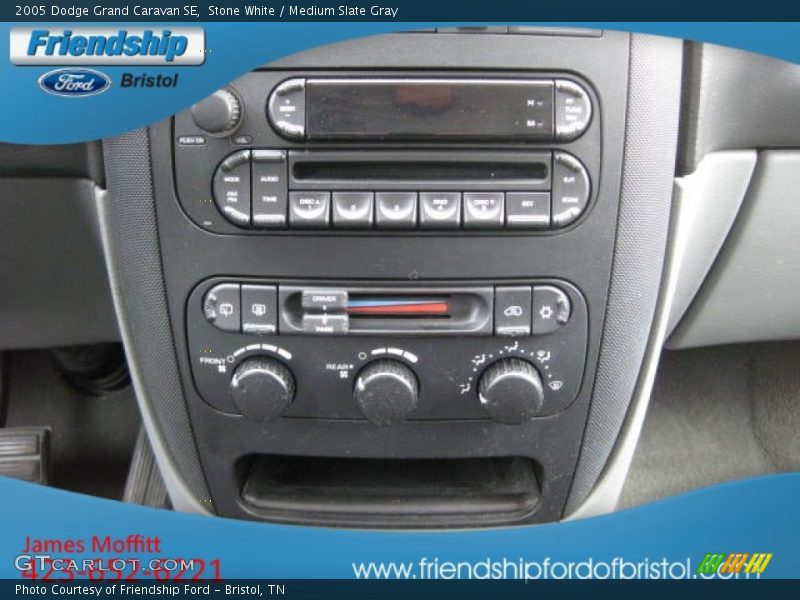 Stone White / Medium Slate Gray 2005 Dodge Grand Caravan SE