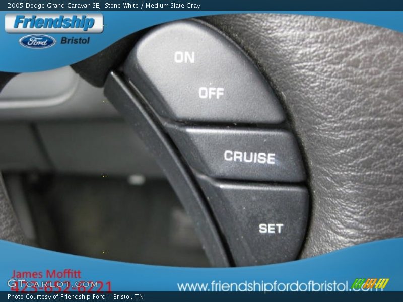 Stone White / Medium Slate Gray 2005 Dodge Grand Caravan SE