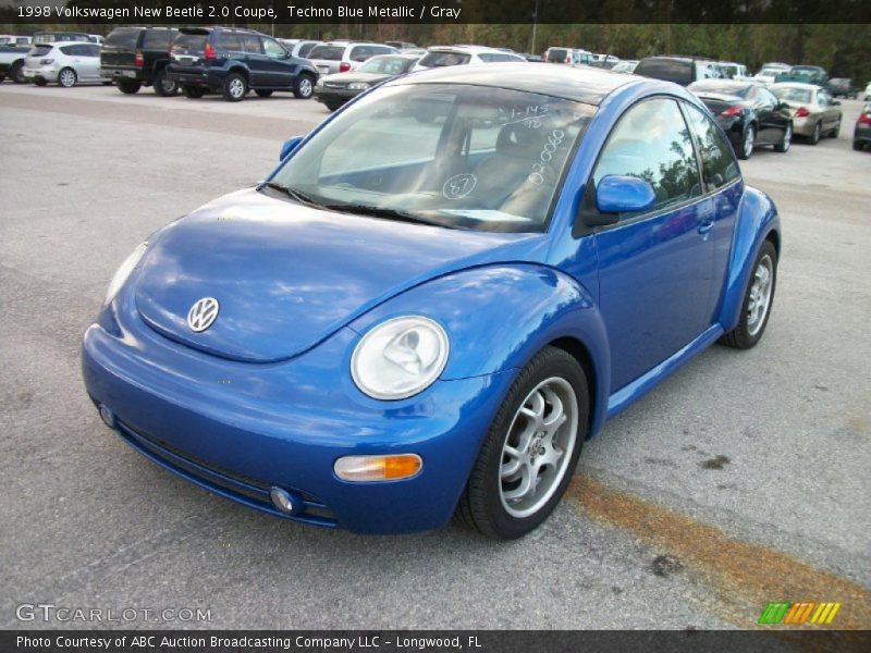 Techno Blue Metallic / Gray 1998 Volkswagen New Beetle 2.0 Coupe