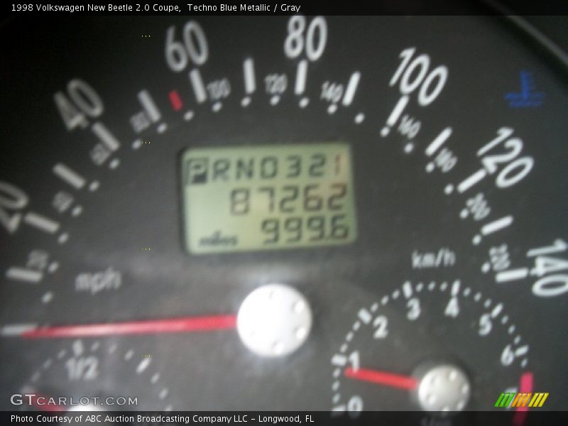 Techno Blue Metallic / Gray 1998 Volkswagen New Beetle 2.0 Coupe
