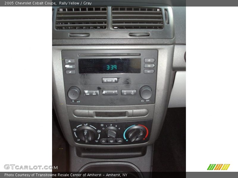 Rally Yellow / Gray 2005 Chevrolet Cobalt Coupe
