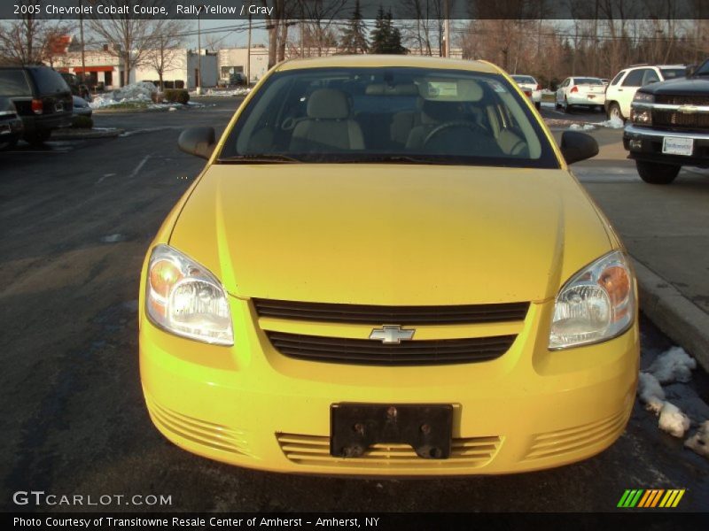 Rally Yellow / Gray 2005 Chevrolet Cobalt Coupe