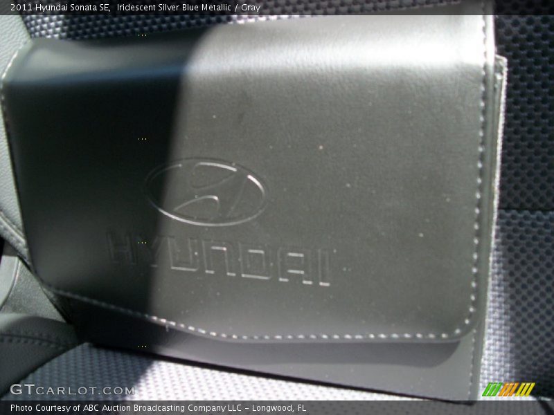 Iridescent Silver Blue Metallic / Gray 2011 Hyundai Sonata SE