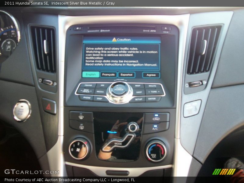 Iridescent Silver Blue Metallic / Gray 2011 Hyundai Sonata SE