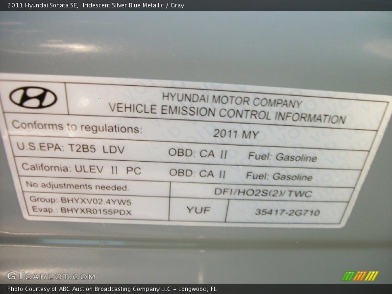 Iridescent Silver Blue Metallic / Gray 2011 Hyundai Sonata SE