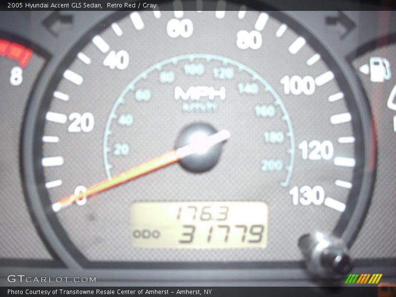 Retro Red / Gray 2005 Hyundai Accent GLS Sedan