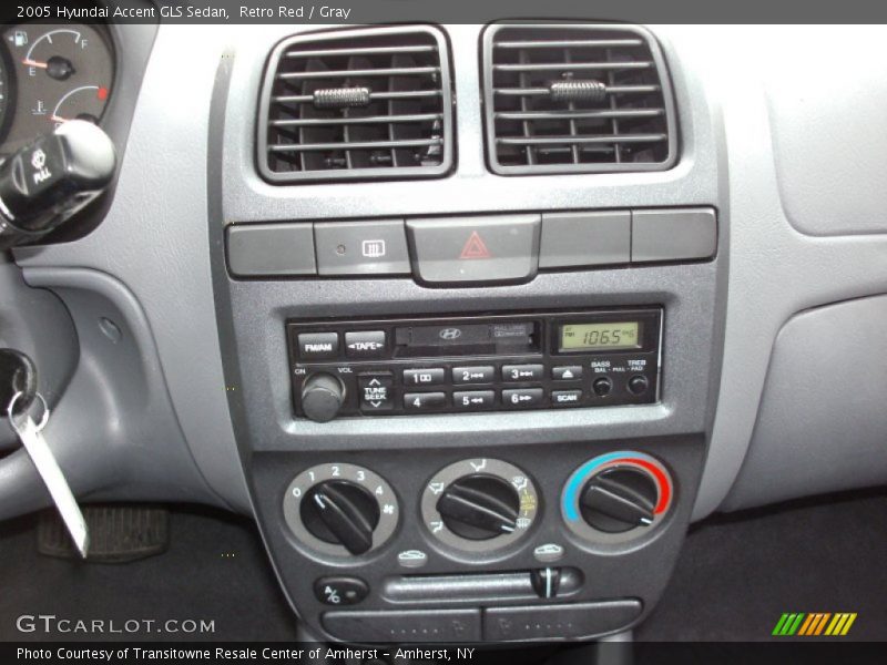 Retro Red / Gray 2005 Hyundai Accent GLS Sedan