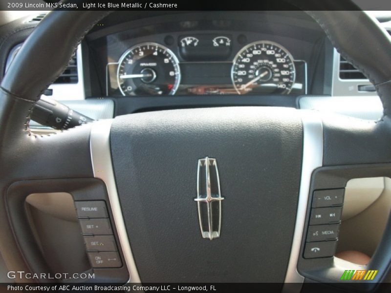 Light Ice Blue Metallic / Cashmere 2009 Lincoln MKS Sedan