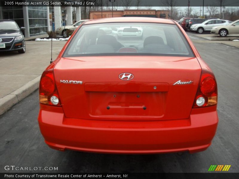 Retro Red / Gray 2005 Hyundai Accent GLS Sedan
