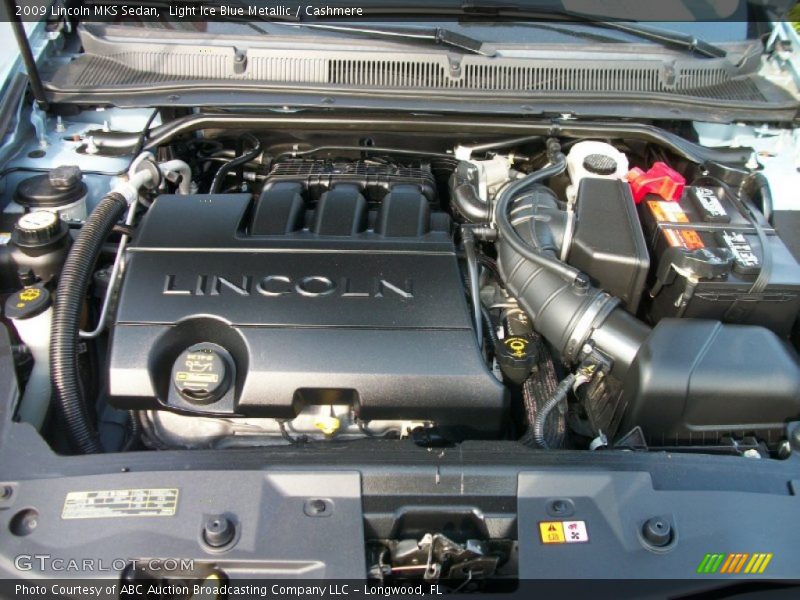 Light Ice Blue Metallic / Cashmere 2009 Lincoln MKS Sedan