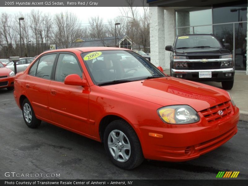 Retro Red / Gray 2005 Hyundai Accent GLS Sedan