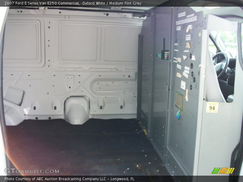 Oxford White / Medium Flint Grey 2007 Ford E Series Van E250 Commercial