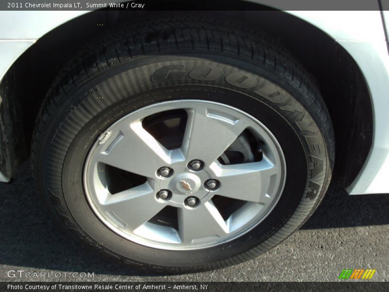 Summit White / Gray 2011 Chevrolet Impala LT