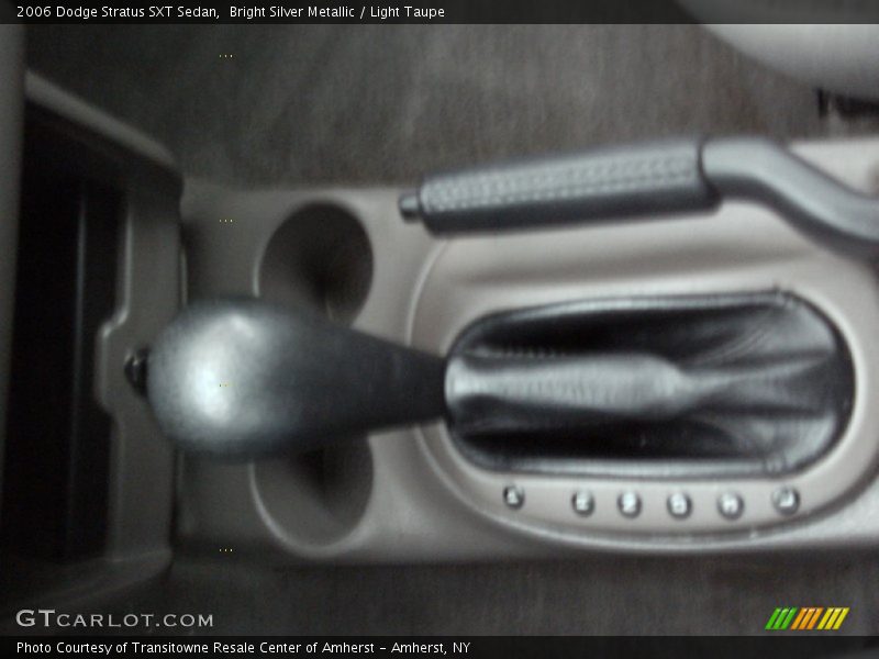 Bright Silver Metallic / Light Taupe 2006 Dodge Stratus SXT Sedan
