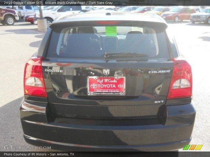 Brilliant Black Crystal Pearl / Dark Slate Gray 2010 Dodge Caliber SXT
