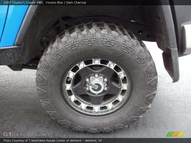 Custom Wheels of 2007 FJ Cruiser 4WD