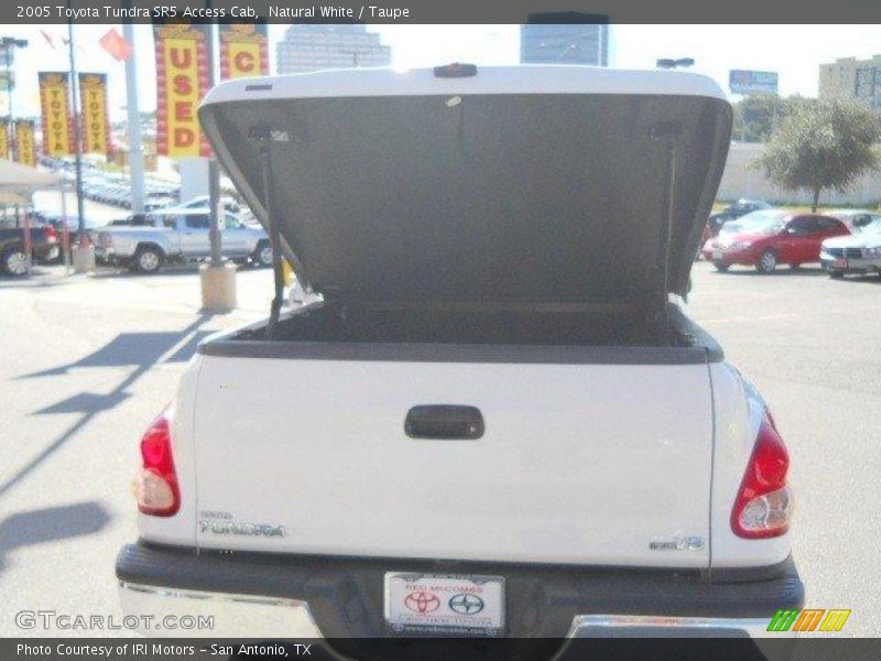 Natural White / Taupe 2005 Toyota Tundra SR5 Access Cab