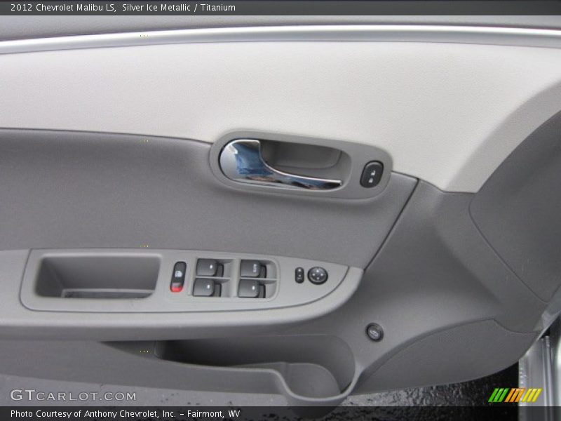 Silver Ice Metallic / Titanium 2012 Chevrolet Malibu LS