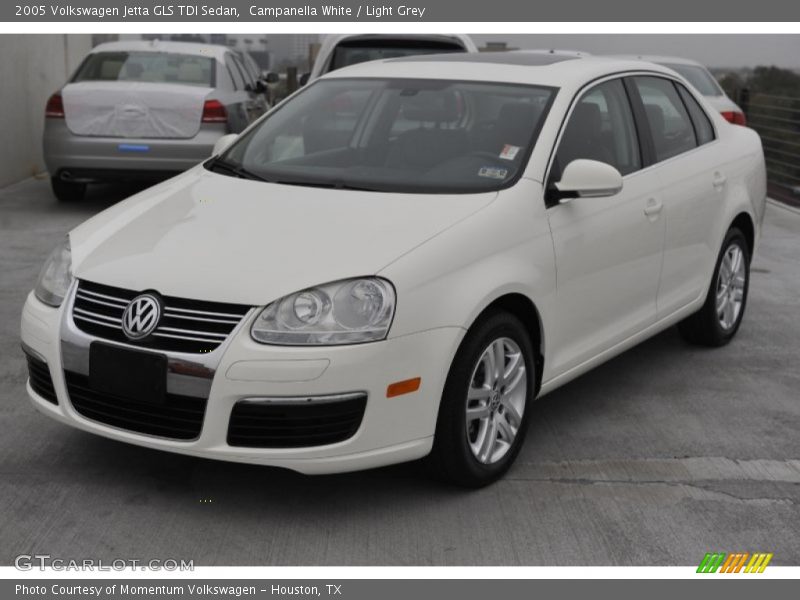Front 3/4 View of 2005 Jetta GLS TDI Sedan