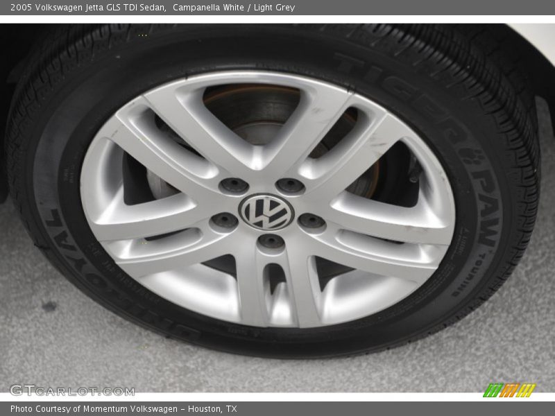 Campanella White / Light Grey 2005 Volkswagen Jetta GLS TDI Sedan