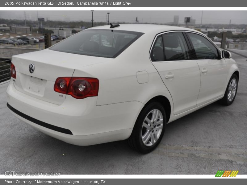 Campanella White / Light Grey 2005 Volkswagen Jetta GLS TDI Sedan