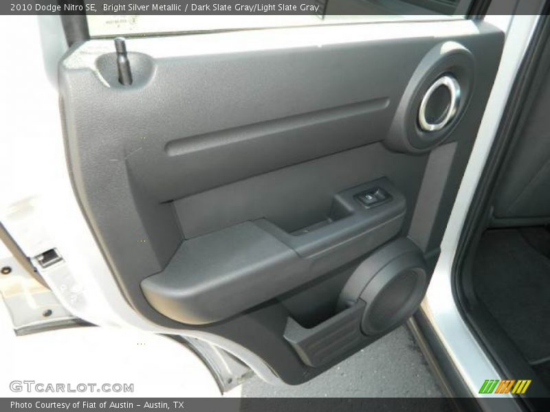 Bright Silver Metallic / Dark Slate Gray/Light Slate Gray 2010 Dodge Nitro SE