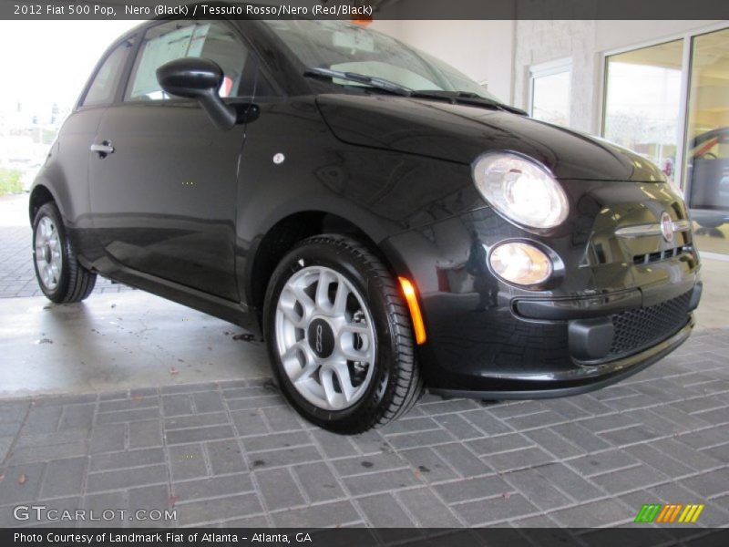 Nero (Black) / Tessuto Rosso/Nero (Red/Black) 2012 Fiat 500 Pop
