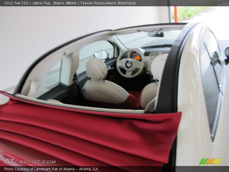 Bianco (White) / Tessuto Rosso/Avorio (Red/Ivory) 2012 Fiat 500 c cabrio Pop