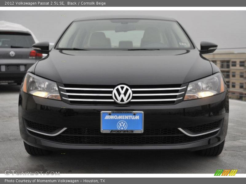 Black / Cornsilk Beige 2012 Volkswagen Passat 2.5L SE