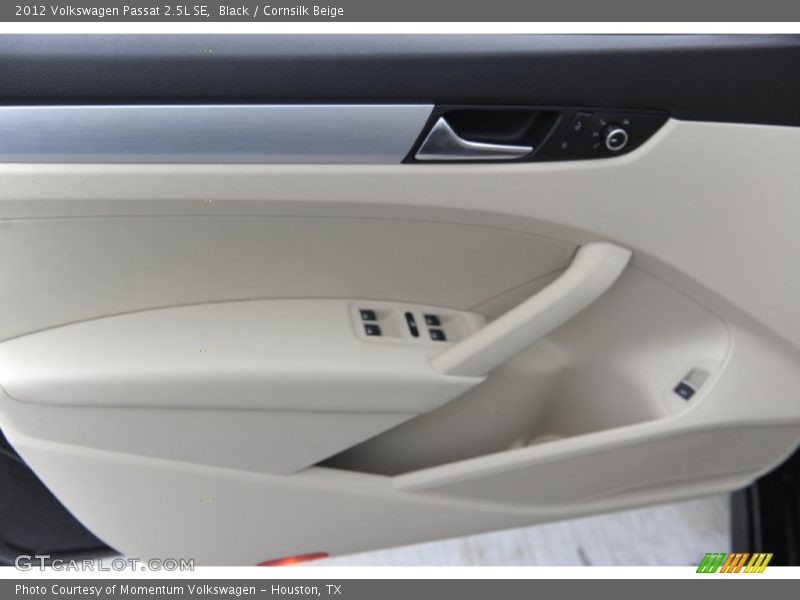 Black / Cornsilk Beige 2012 Volkswagen Passat 2.5L SE
