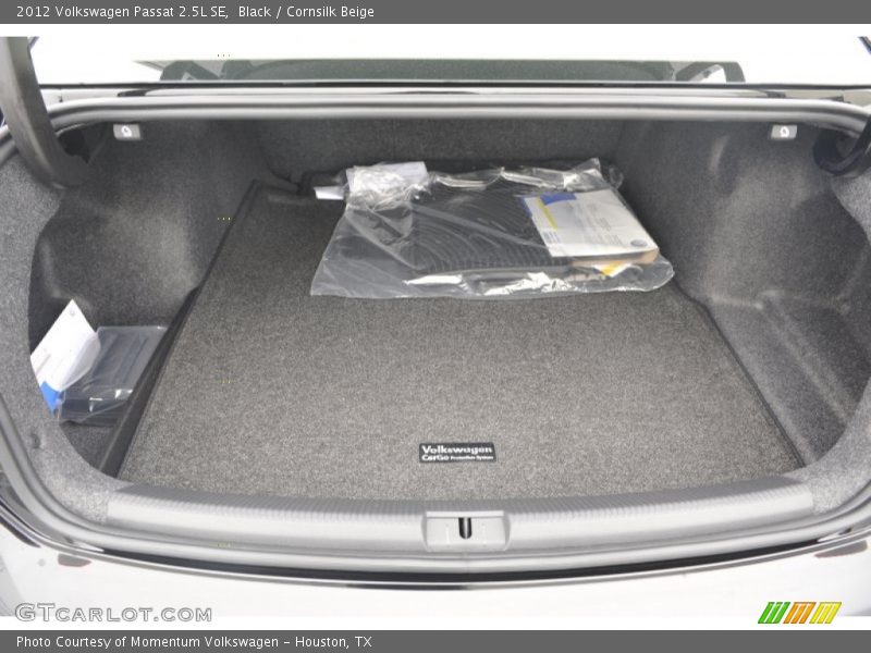 Black / Cornsilk Beige 2012 Volkswagen Passat 2.5L SE