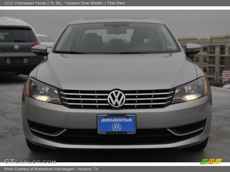 Tungsten Silver Metallic / Titan Black 2012 Volkswagen Passat 2.5L SEL