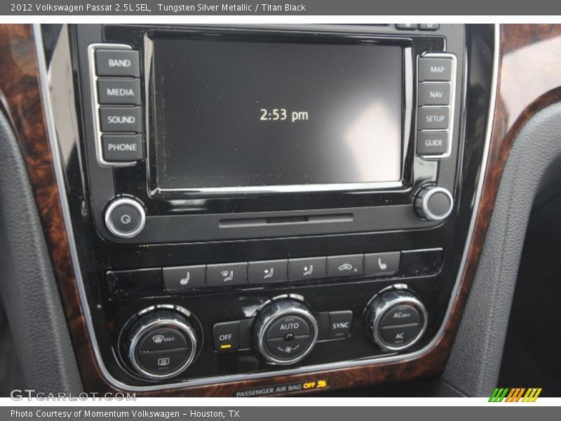Tungsten Silver Metallic / Titan Black 2012 Volkswagen Passat 2.5L SEL