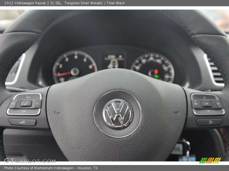 Tungsten Silver Metallic / Titan Black 2012 Volkswagen Passat 2.5L SEL