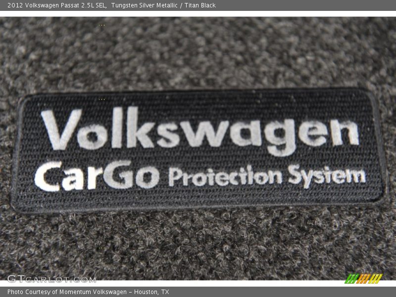Tungsten Silver Metallic / Titan Black 2012 Volkswagen Passat 2.5L SEL