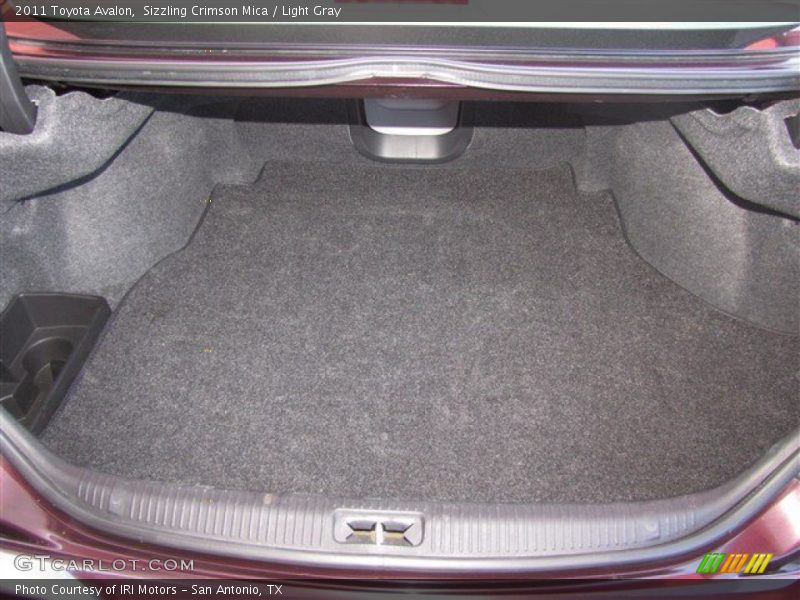 Sizzling Crimson Mica / Light Gray 2011 Toyota Avalon