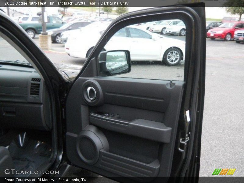 Brilliant Black Crystal Pearl / Dark Slate Gray 2011 Dodge Nitro Heat