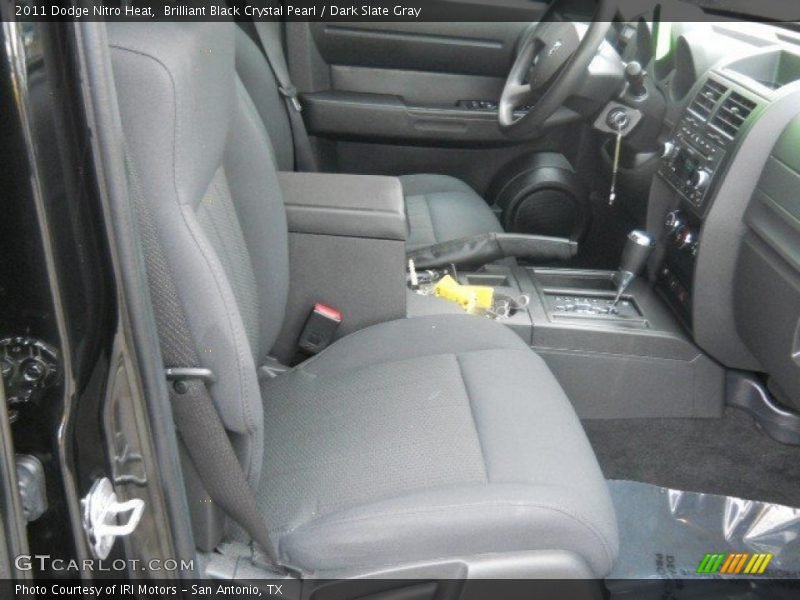 Brilliant Black Crystal Pearl / Dark Slate Gray 2011 Dodge Nitro Heat