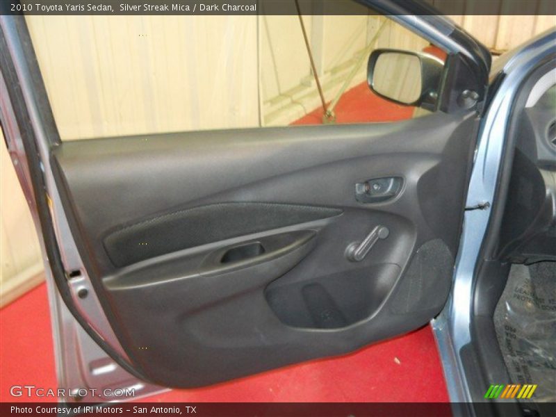Silver Streak Mica / Dark Charcoal 2010 Toyota Yaris Sedan