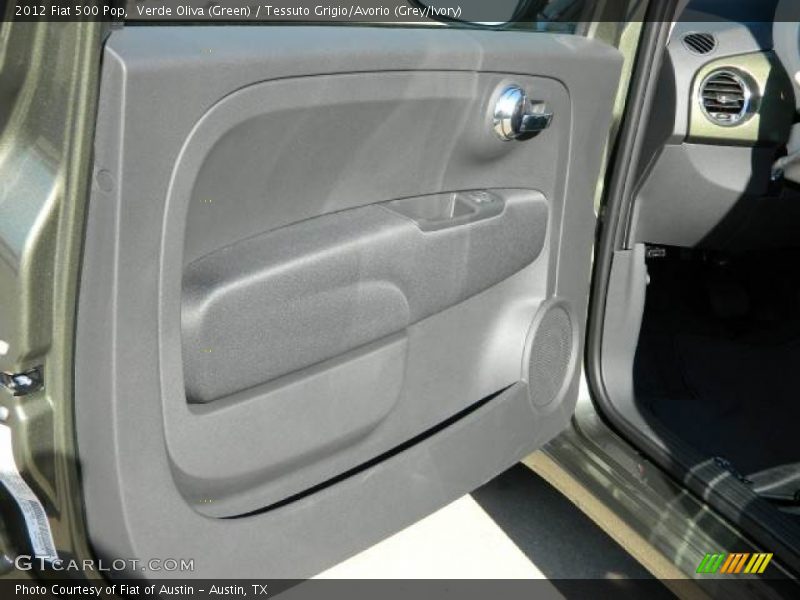 Verde Oliva (Green) / Tessuto Grigio/Avorio (Grey/Ivory) 2012 Fiat 500 Pop