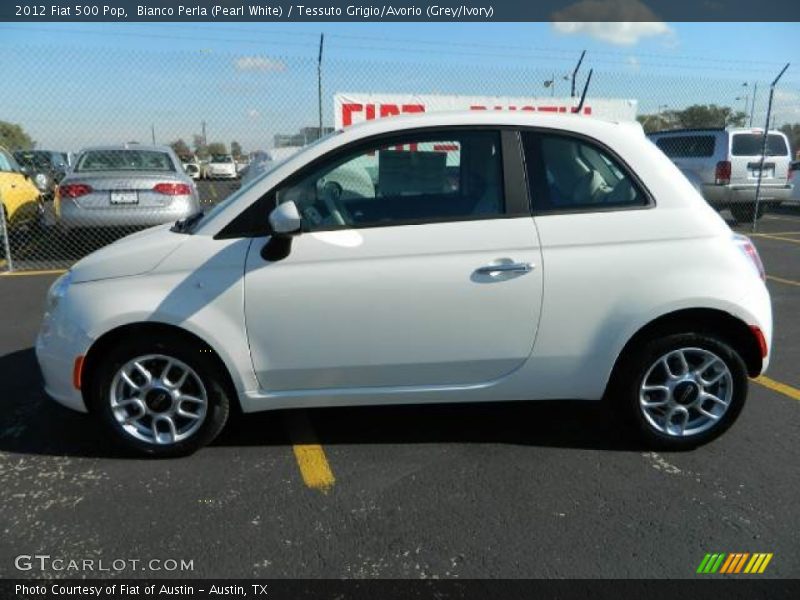 Bianco Perla (Pearl White) / Tessuto Grigio/Avorio (Grey/Ivory) 2012 Fiat 500 Pop