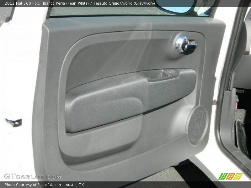 Bianco Perla (Pearl White) / Tessuto Grigio/Avorio (Grey/Ivory) 2012 Fiat 500 Pop