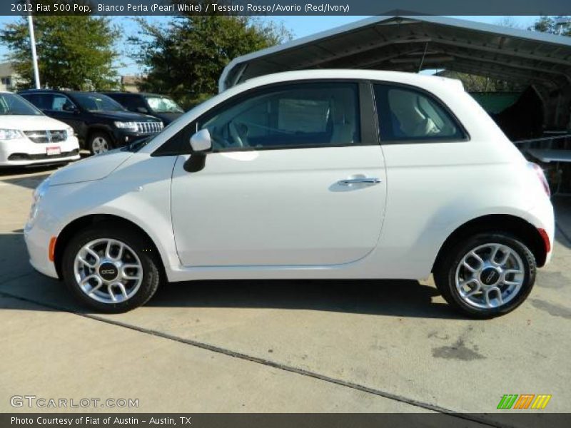 Bianco Perla (Pearl White) / Tessuto Rosso/Avorio (Red/Ivory) 2012 Fiat 500 Pop